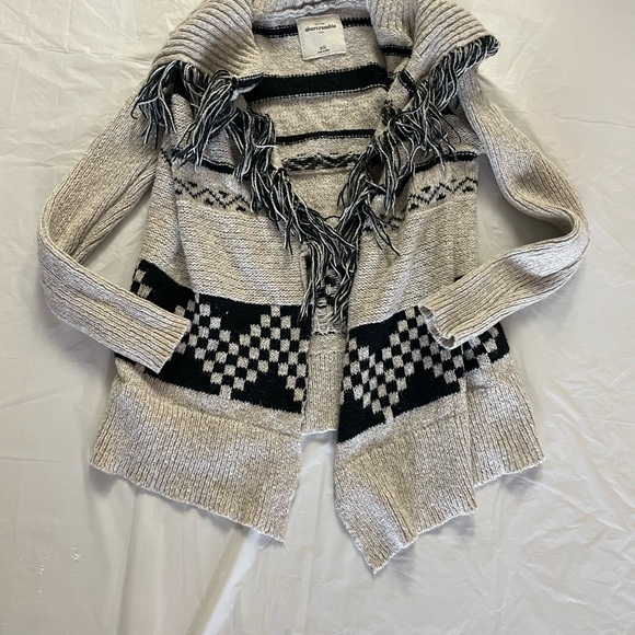 Abercrombie Kids Open Sweater - Picture 6 of 7